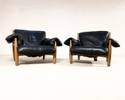 Pair-of-Sergio-Rodrigues-armchairs11