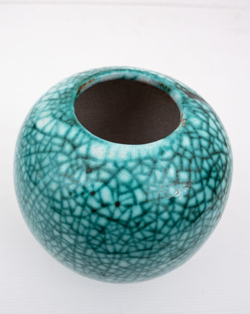 Art-deco-celadon-green-crackle-glaze-boule-shaped-vase-1