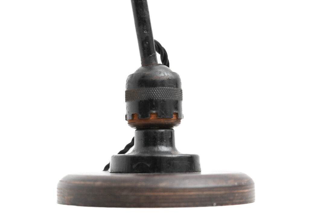 1930s Gras Ravel model 304 semi fixe table lamp 04