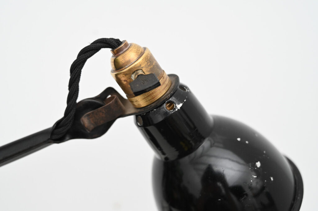 1930s Gras Ravel model 304 semi fixe table lamp 10