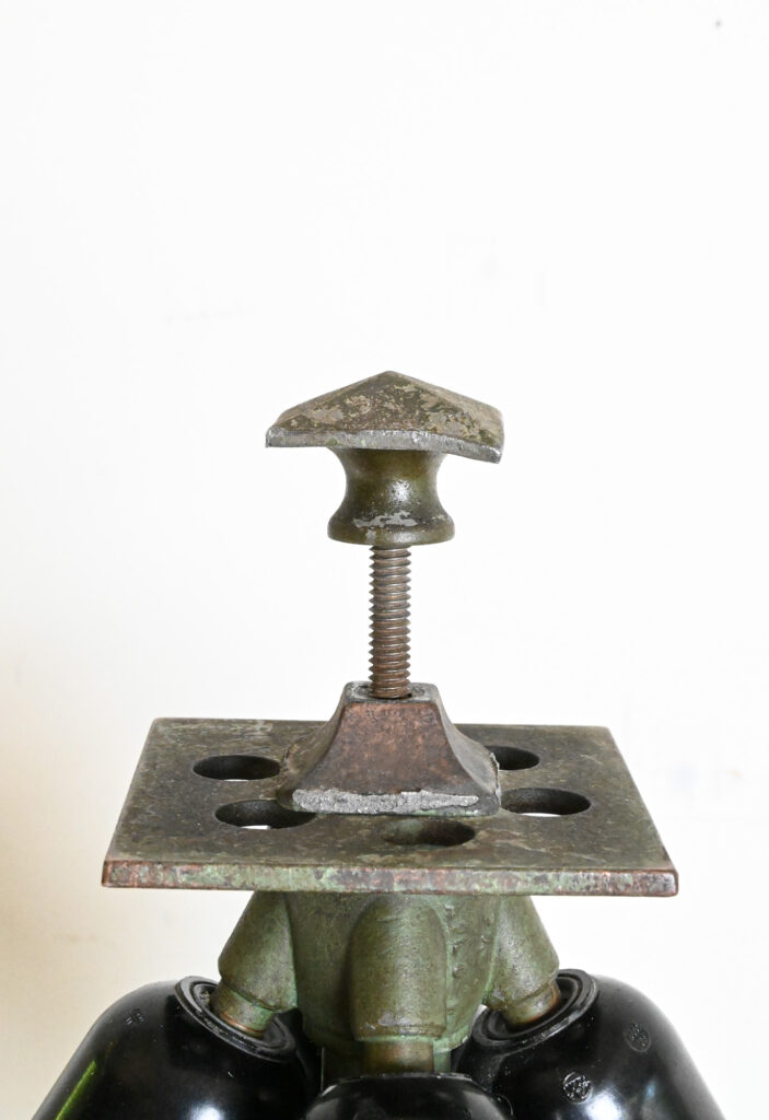 Pittsburgh Scenic Slag Glass Table Lamp 04 Pittsburgh Scenic Slag Glass Table Lamp 04