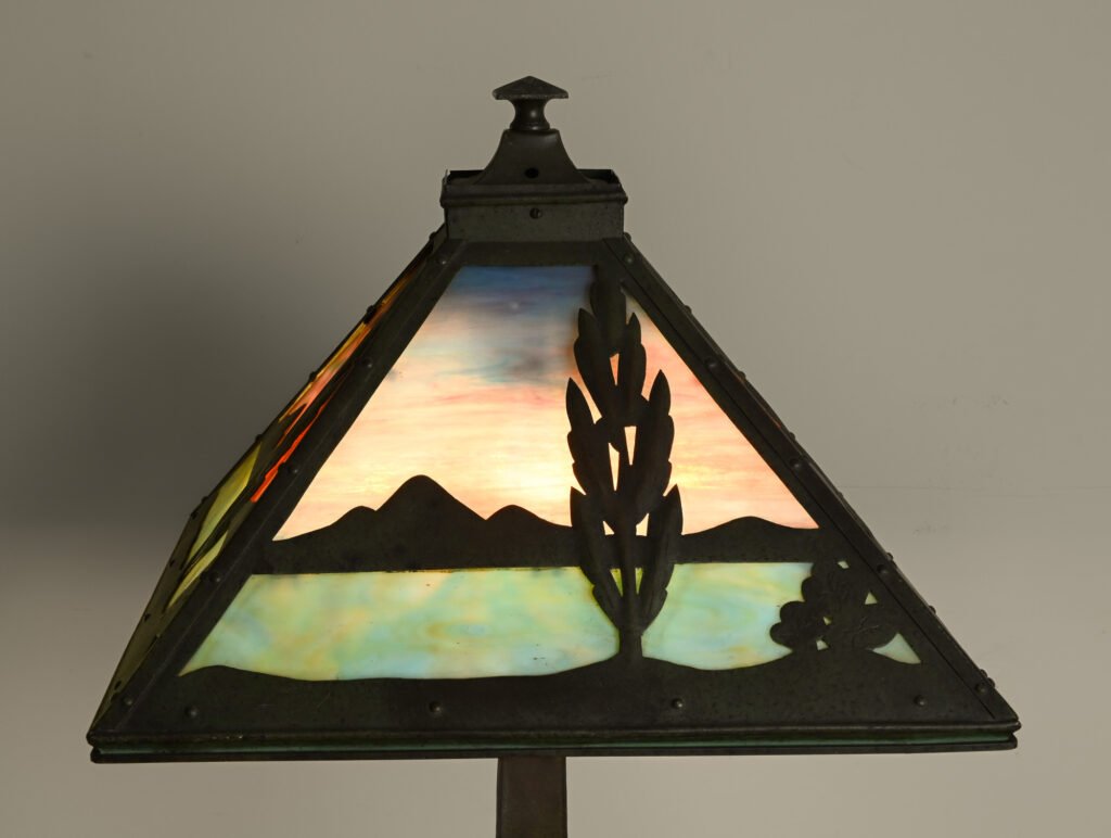 Pittsburgh Scenic Slag Glass Table Lamp 22 Pittsburgh Scenic Slag Glass Table Lamp 22