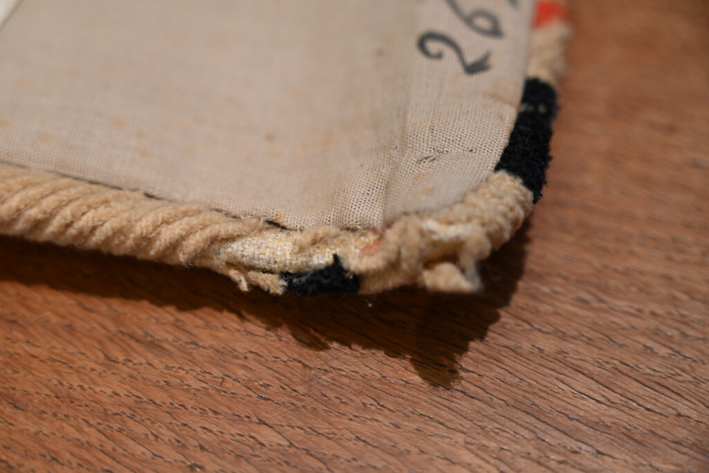 Rayon Ecarlate abstract tapestry by Maurice André 01