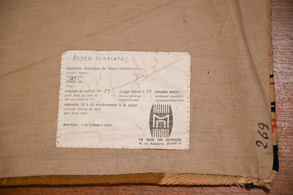 Rayon Ecarlate abstract tapestry by Maurice André 04