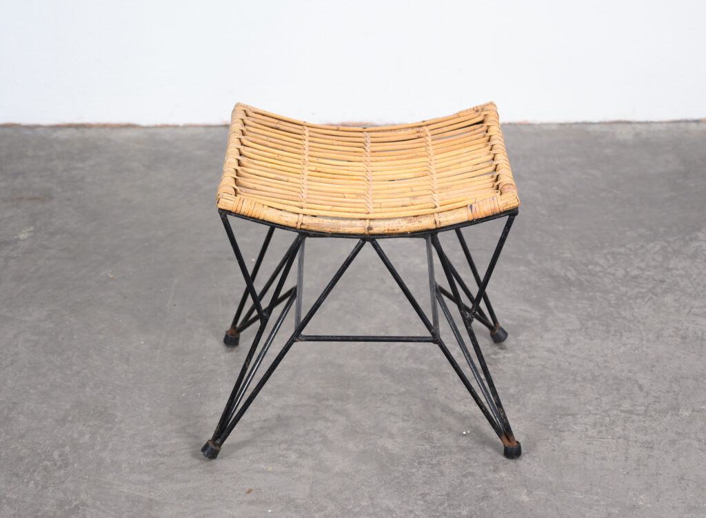 1960s-rattan-stool2