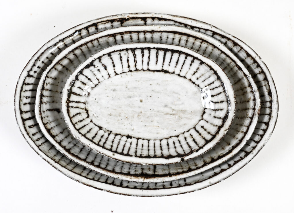 33-Ceramic-plates-dishes-serving-bowls-by-Albert-Thiry16 33-Ceramic-plates-dishes-serving-bowls-by-Albert-Thiry16