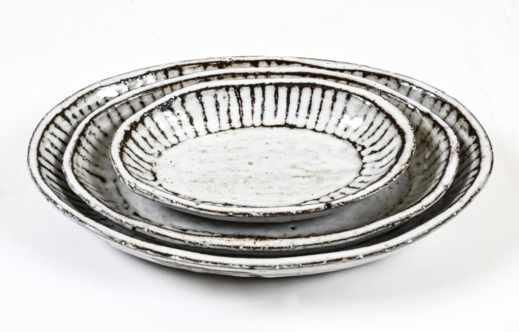 33-Ceramic-plates-dishes-serving-bowls-by-Albert-Thiry17 33-Ceramic-plates-dishes-serving-bowls-by-Albert-Thiry17