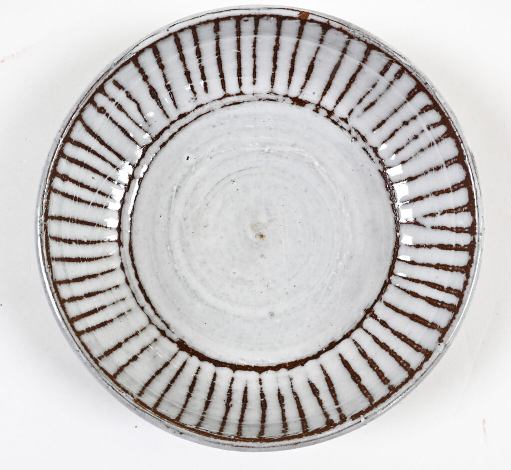 33-Ceramic-plates-dishes-serving-bowls-by-Albert-Thiry9 33-Ceramic-plates-dishes-serving-bowls-by-Albert-Thiry9