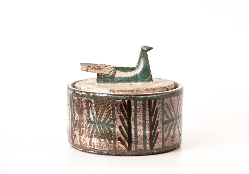 Covered-pot-by-Jean-Derval-08