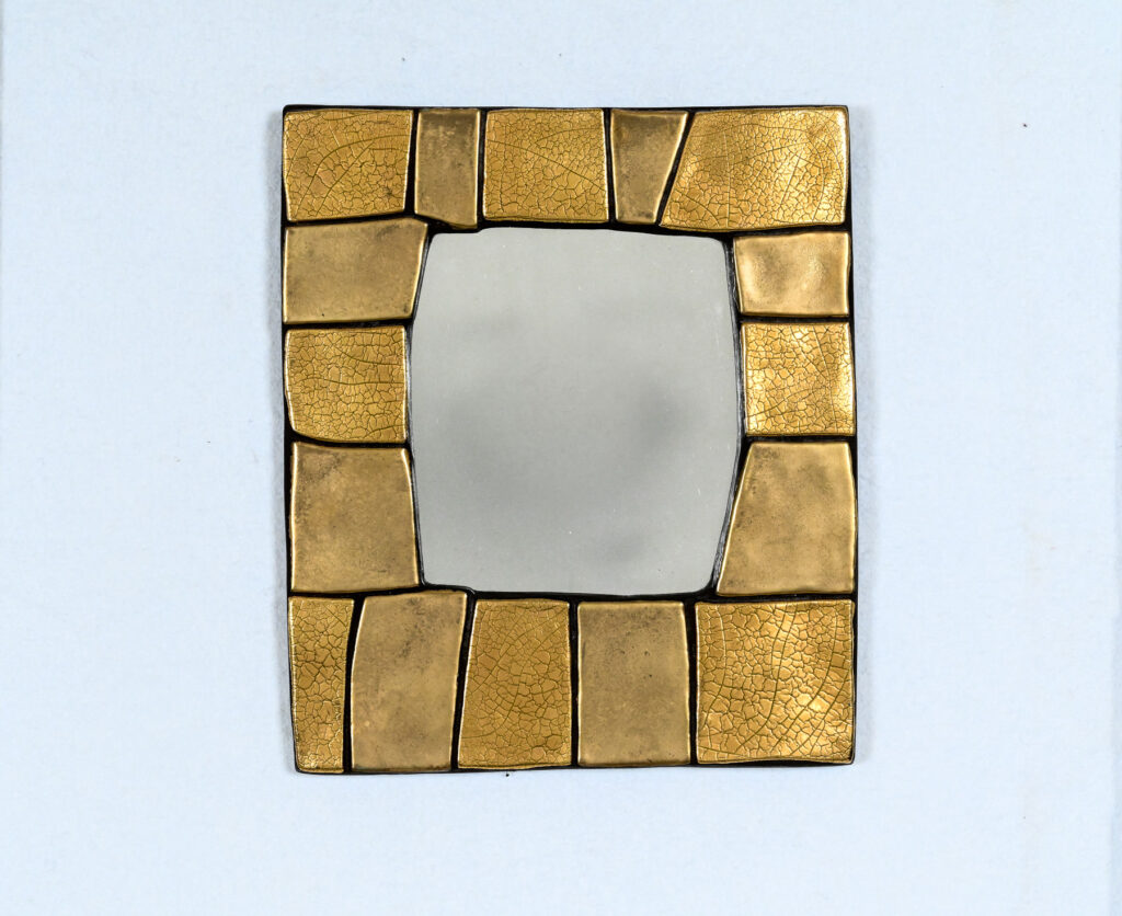 Cuzco-mirror-by-Mithé-Espelt⁠-11