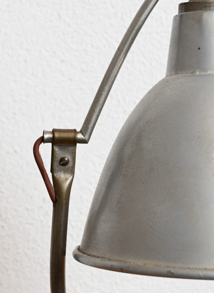 Édouard-Wilfred-Buquet-lamp-03