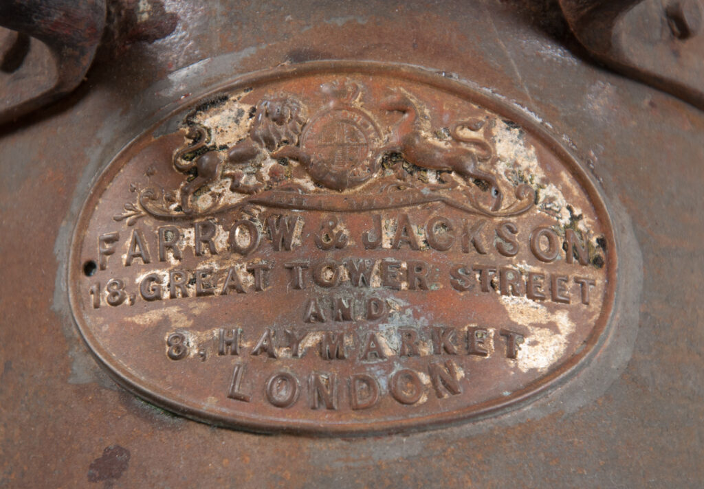 Farrow_and_Jackson_bottle_carrier-10