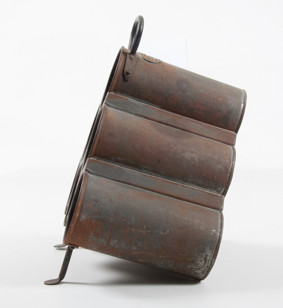 Farrow_and_Jackson_bottle_carrier-4