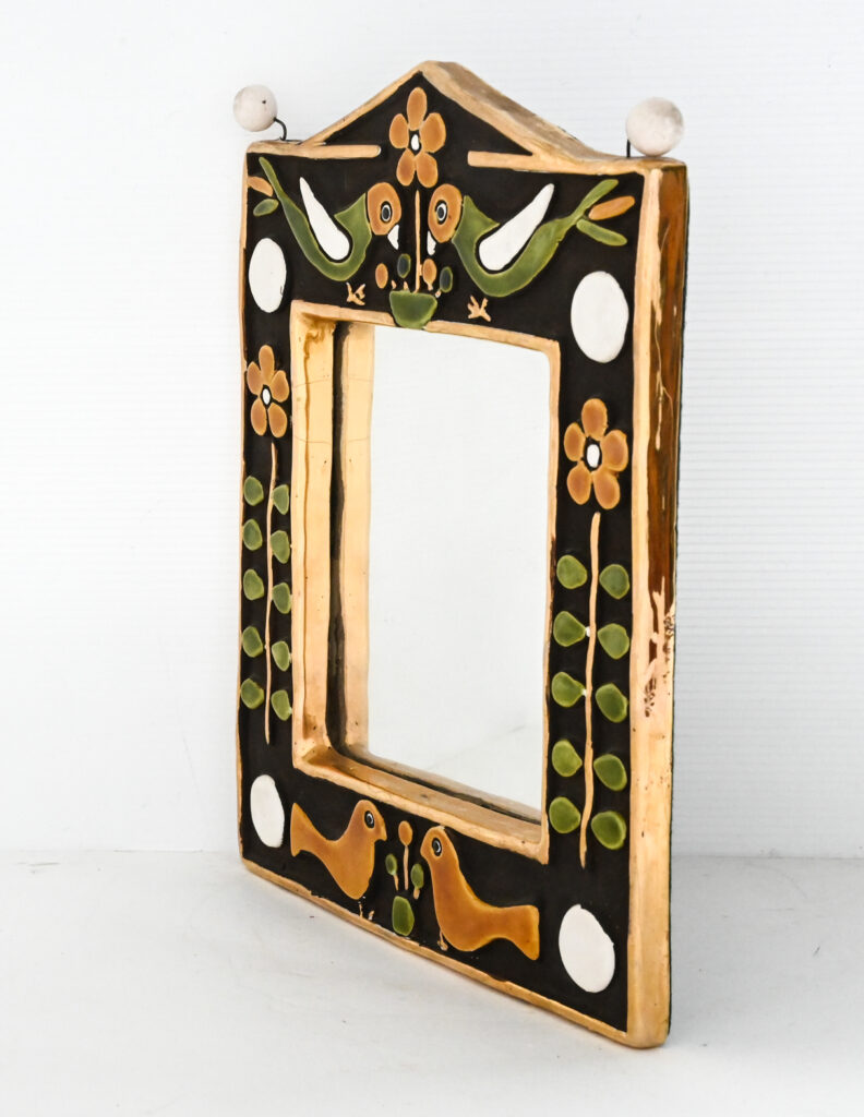 François-Lembo-style-ceramic-mirror-in-gold-and-colours3