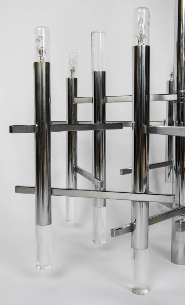 Gaetano Sciolari modernist nine light Chrome and Lucite Chandelier2