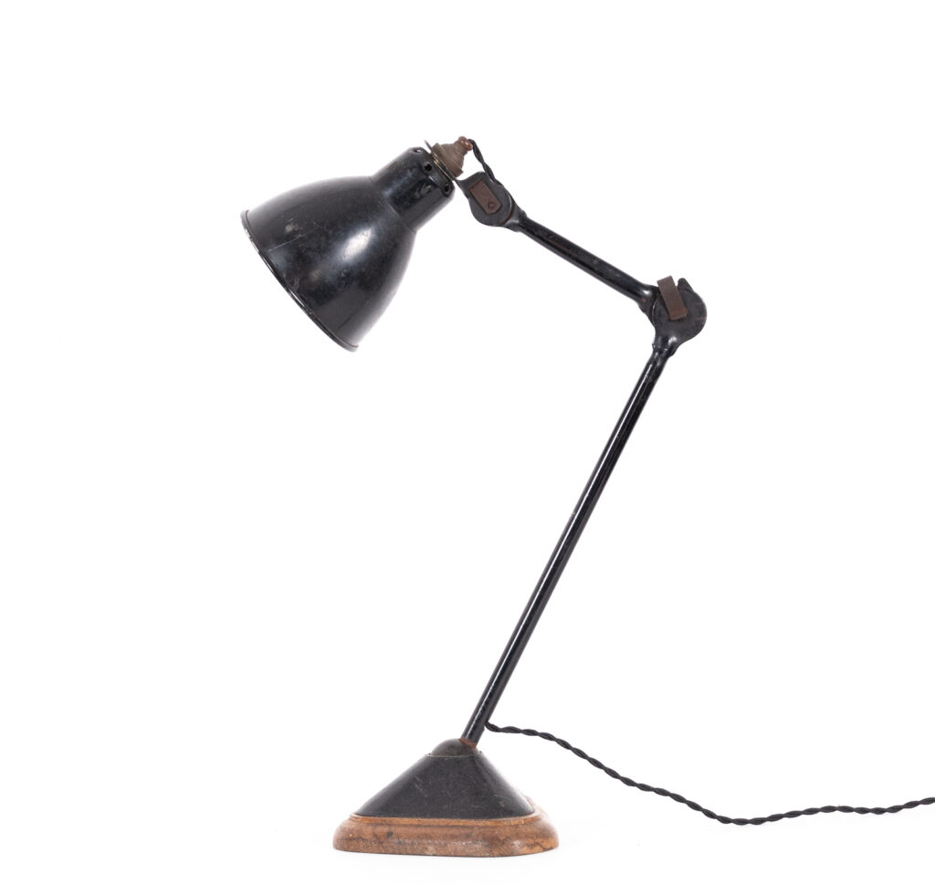 Gras-Ravel-207-model-adjustable-table-lamp1