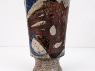 Hand-thrown-stoneware-vase-by-Jean-Derval7