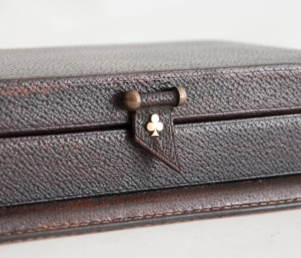 Hermes_style_saddlestitched_leather_games_set_8_master