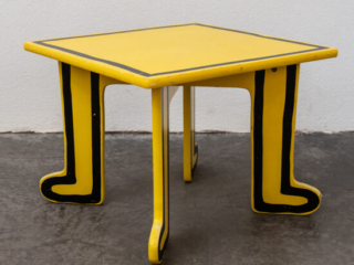 Keith-Haring-kids-table-by-Vilac2