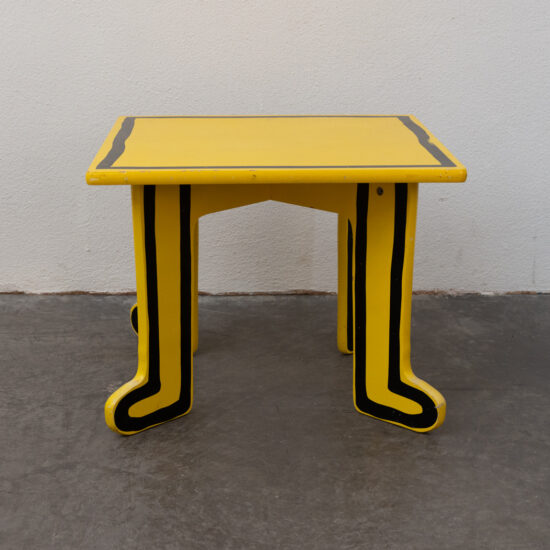Keith-Haring-kids-table-by-Vilac4