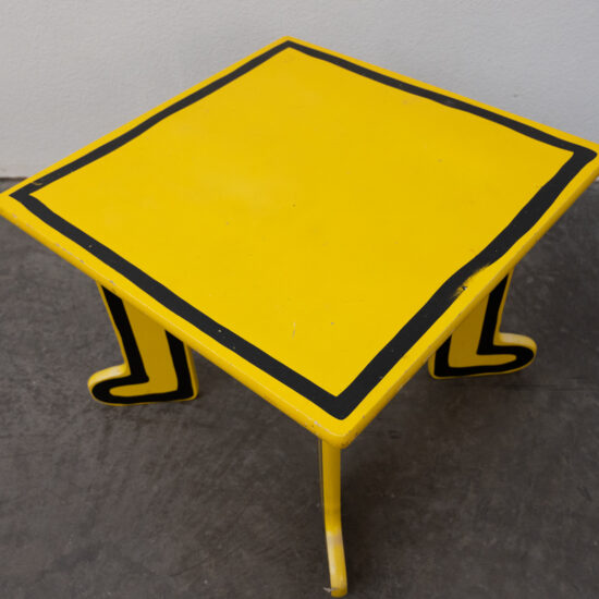 Keith-Haring-kids-table-by-Vilac6