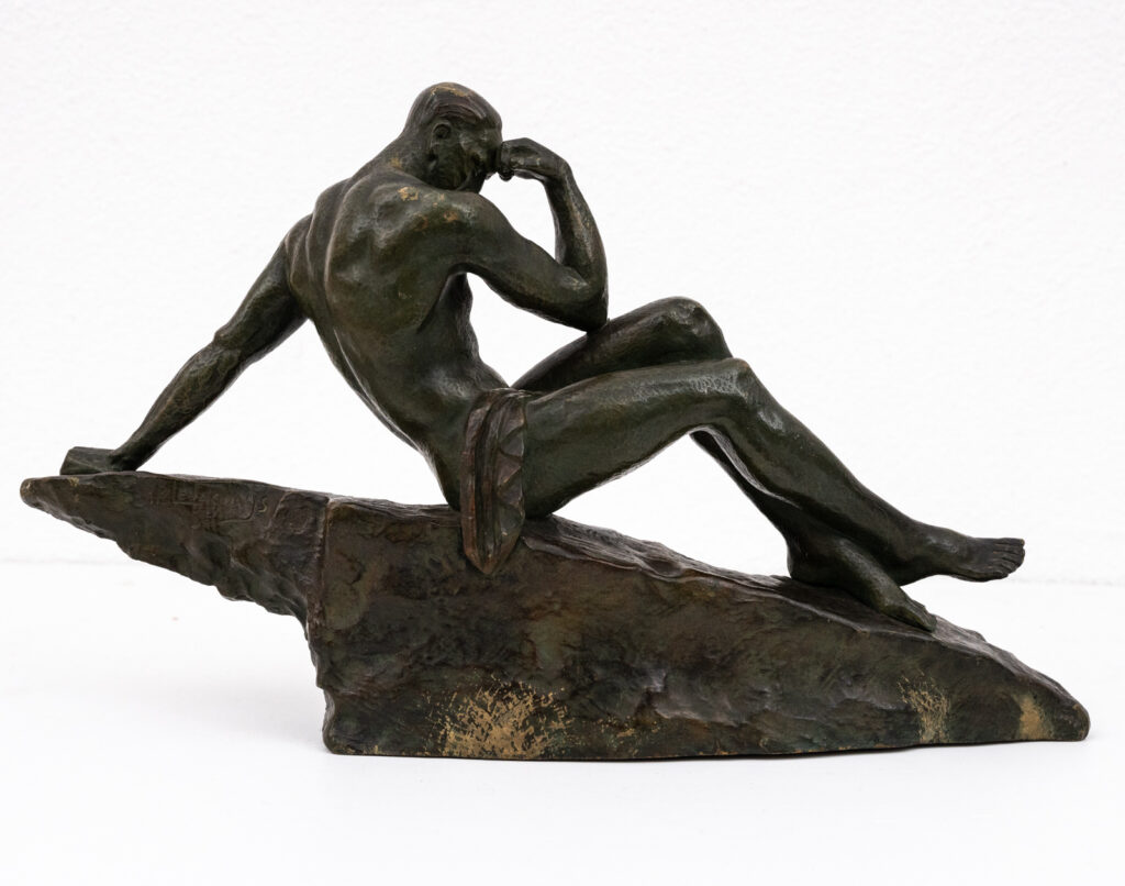 Le-Penseur-patinated-bronze-figure-by-Pierre-Le-Faguays3