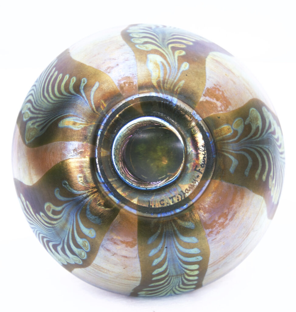LouisComfortTiffany Favrile Vase4