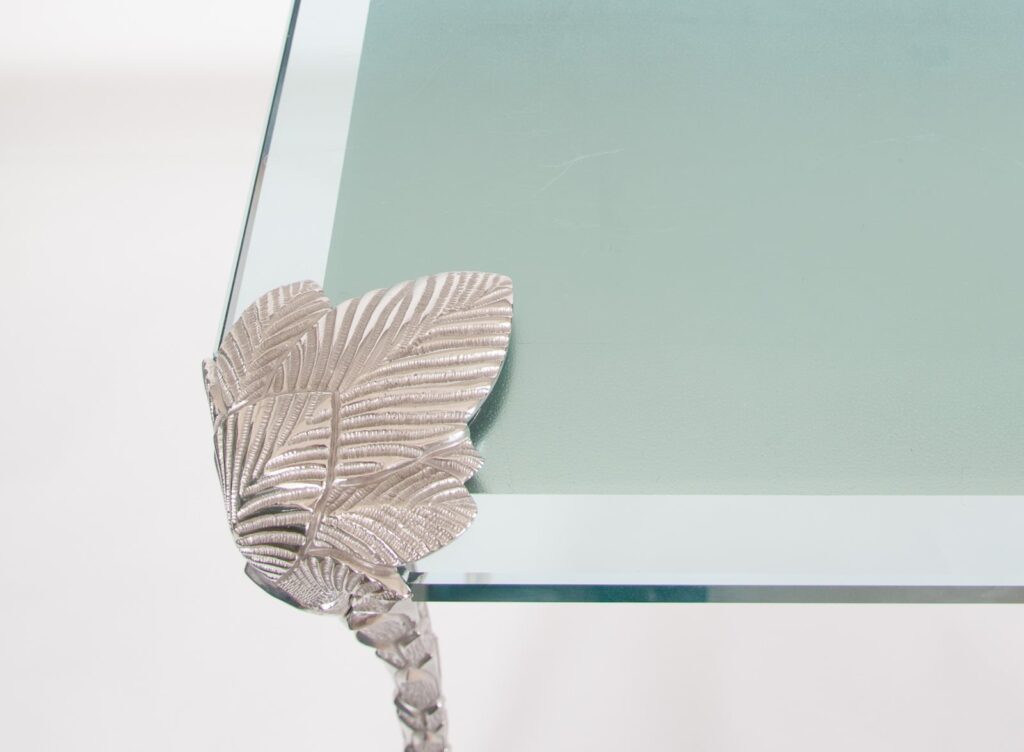 Maison Charles pieds palme desk-8