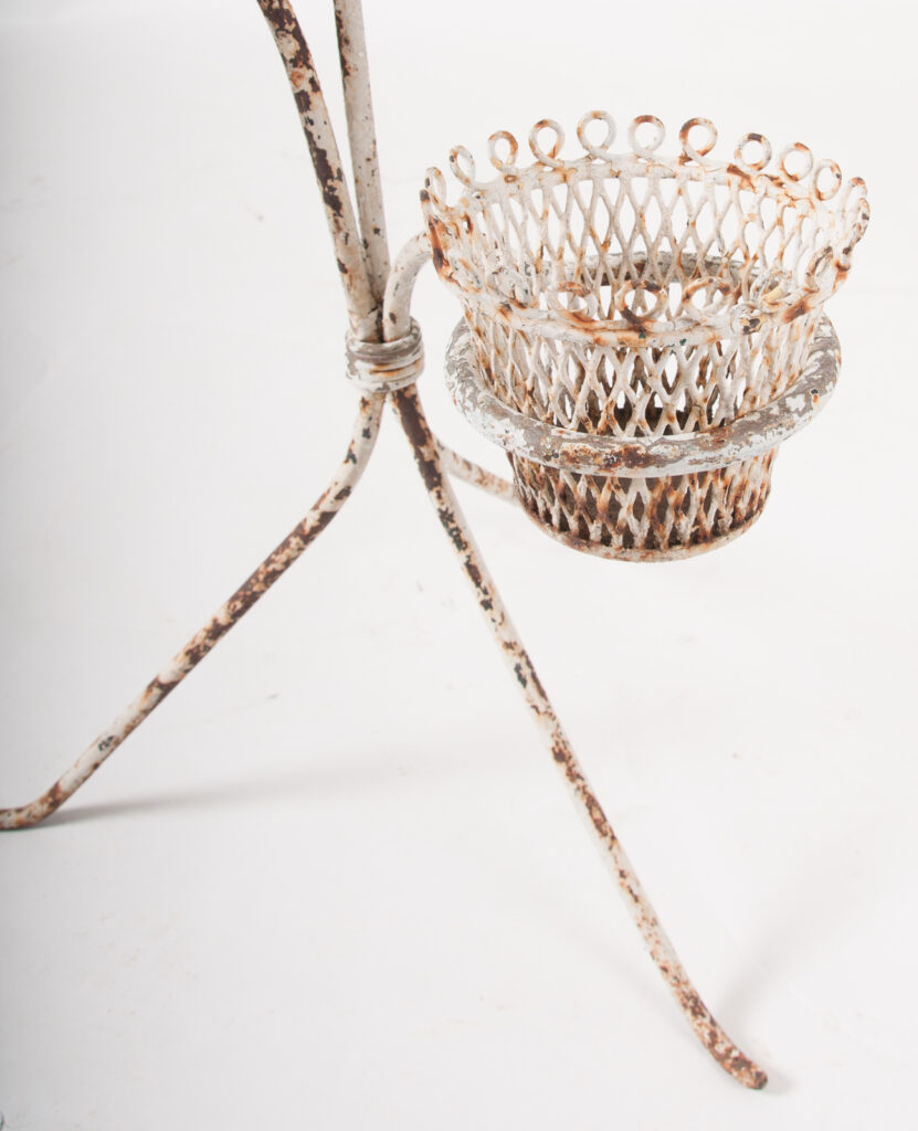 Mategot style plant stand-4