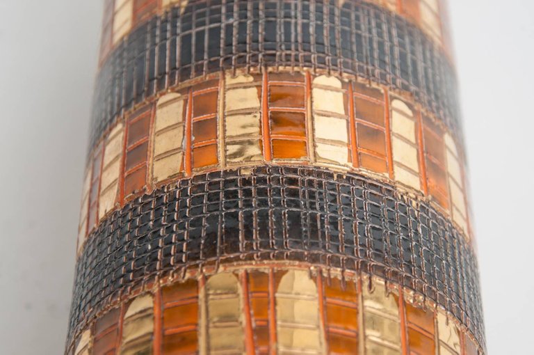 Mid_Century_Bitossi_Italian_table_lamp_Londi_Seta_Sgraffito_Gold_Luster_1_master