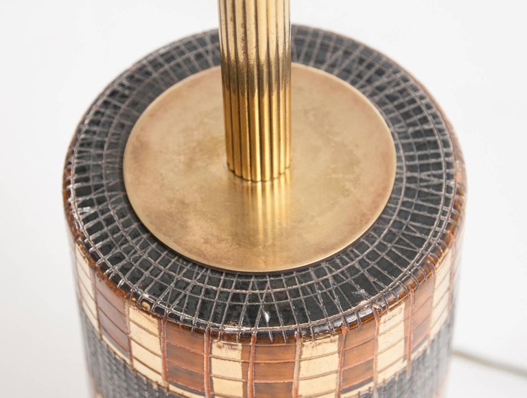 Mid_Century_Bitossi_Italian_table_lamp_Londi_Seta_Sgraffito_Gold_Luster_5_master