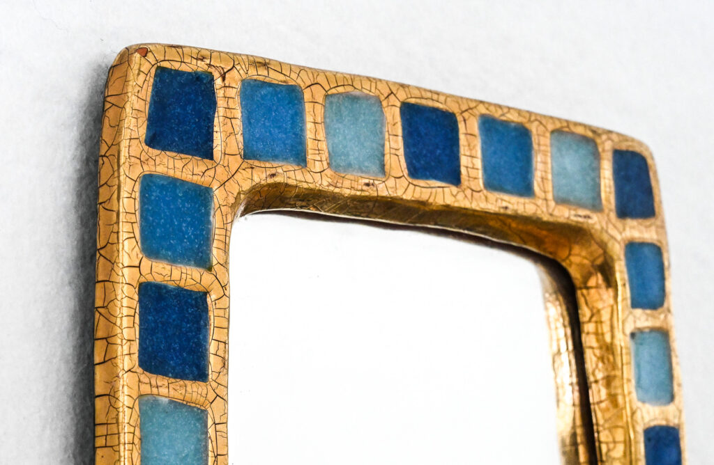 Mithé-Espelt-pâte-de-verre-long-mirror-05