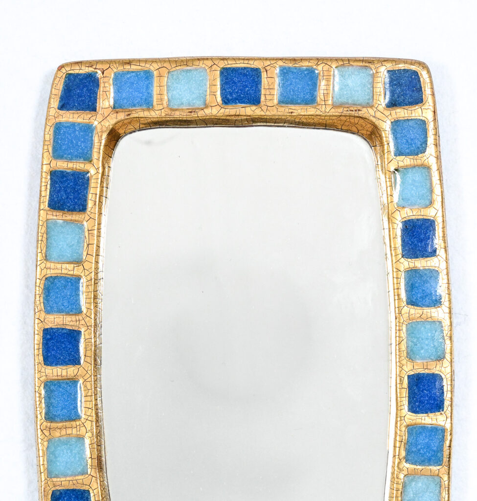 Mithé-Espelt-pâte-de-verre-long-mirror-09
