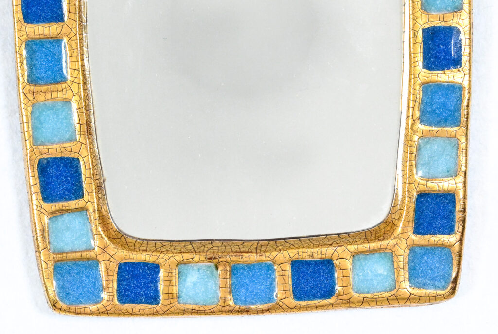 Mithé-Espelt-pâte-de-verre-long-mirror-10