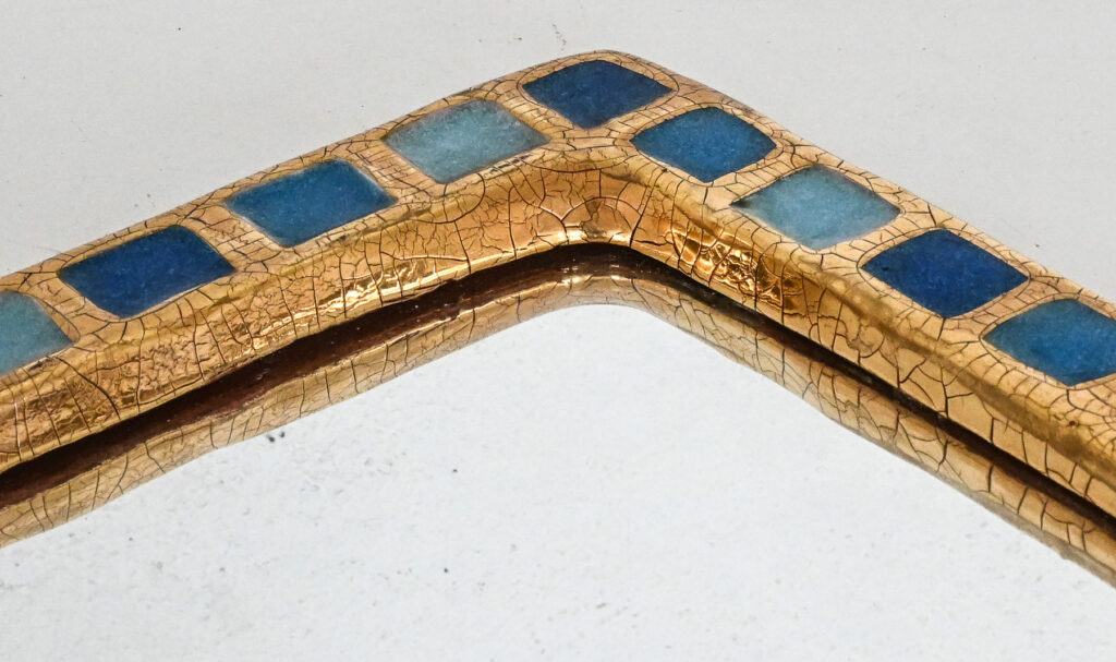 Mithé-Espelt-pâte-de-verre-long-mirror-15