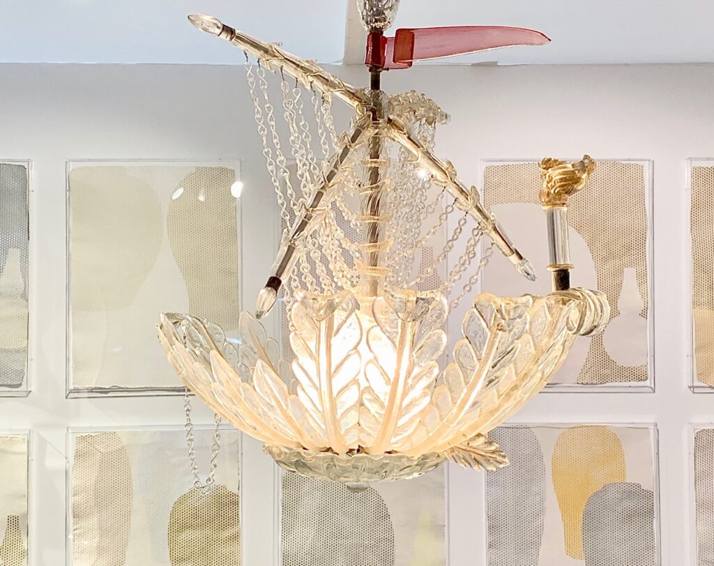 Murano-galleon-light-by-Seguso-for-Veronese1
