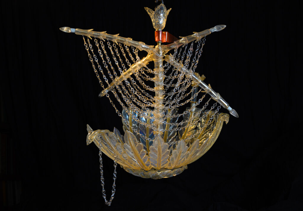 Murano-galleon-light-by-Seguso-for-Veronese6