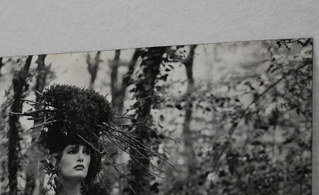 Original-photograph-of-model-in-the-woods-by-Bruce-Weber-2-04