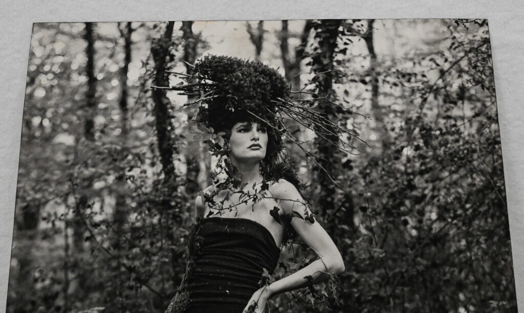 Original-photograph-of-model-in-the-woods-by-Bruce-Weber-2-08