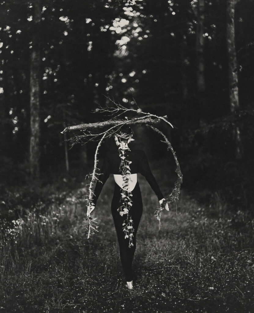 Original-photograph-of-model-in-the-woods-by-Bruce-Weber-3-04