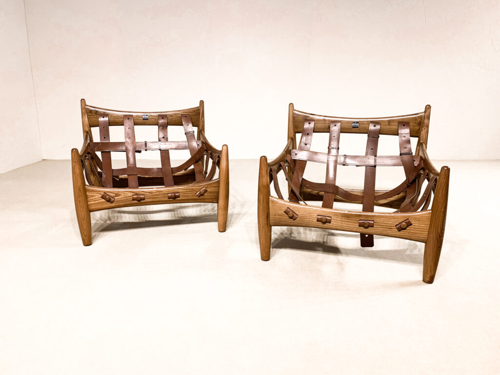 Pair-of-Sergio-Rodrigues-armchairs1