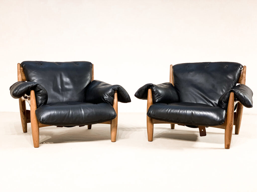 Pair-of-Sergio-Rodrigues-armchairs13