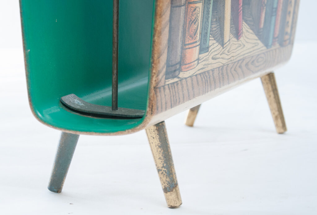 Piero Fornasetti Magazine rack -4