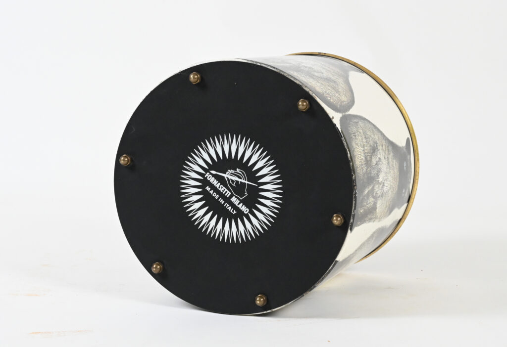 Piero-Fornasetti-Siamese-cats-wastepaper-basket6