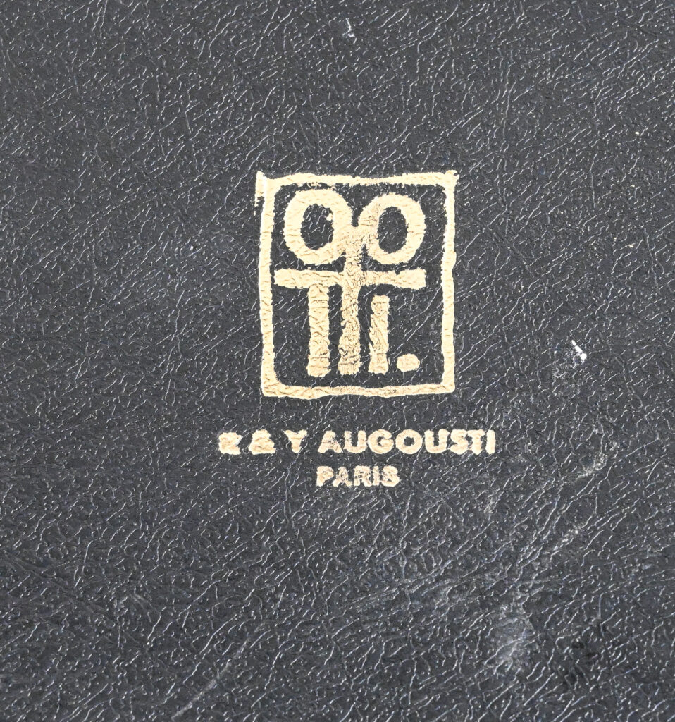 RY-Augousti-box-01