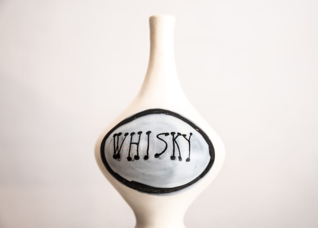 Roger-Capron-Whisky-flask-03