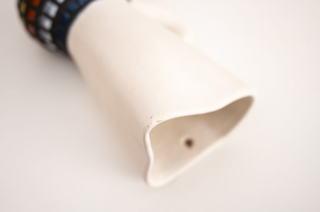 Roger-Capron-vase-murale-wall-pocket-02