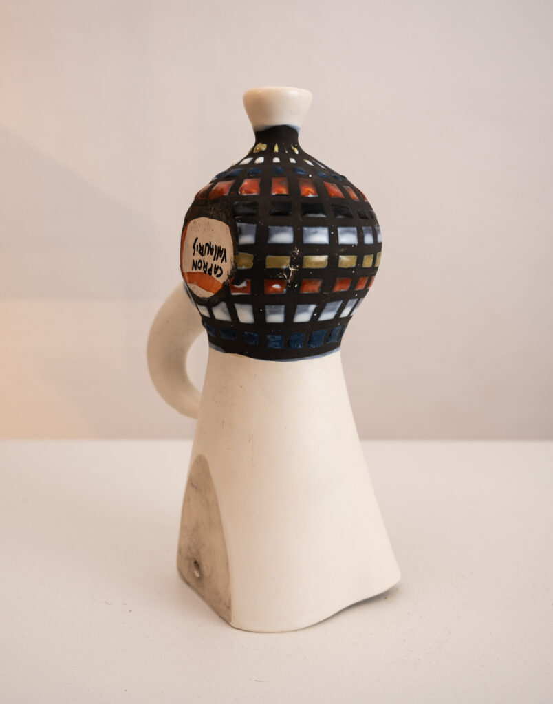 Roger-Capron-vase-murale-wall-pocket-11