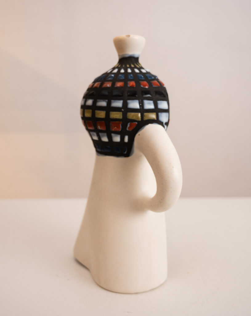 Roger-Capron-vase-murale-wall-pocket-14