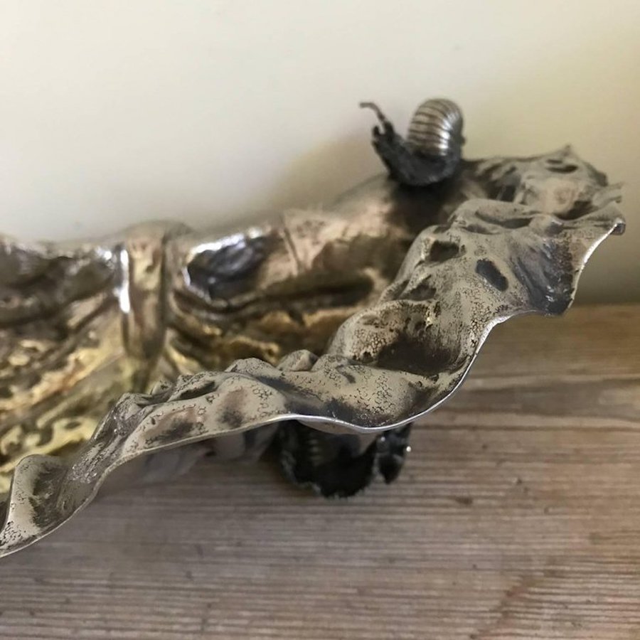 Silver_plated_leaf_bowl_with_snails_by_Gabriella_Crespi_for_Christian_Dior13_master